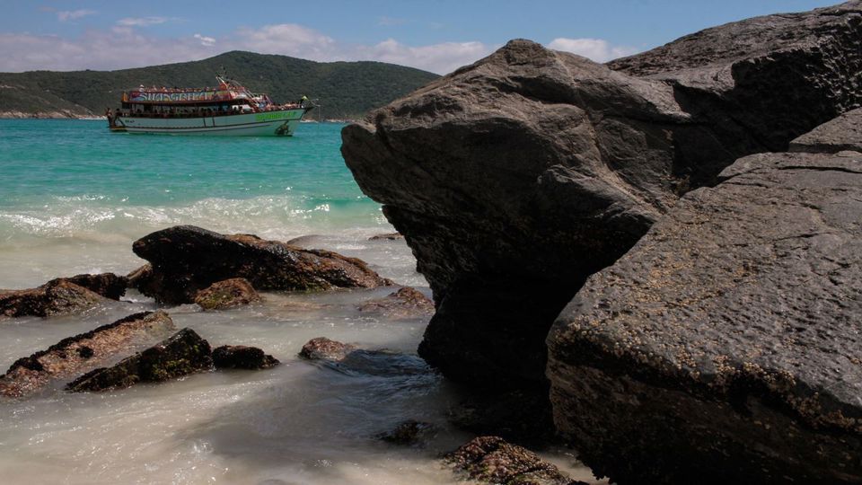 Arraial Do Cabo - Boat Trip Along The Beaches foto 10