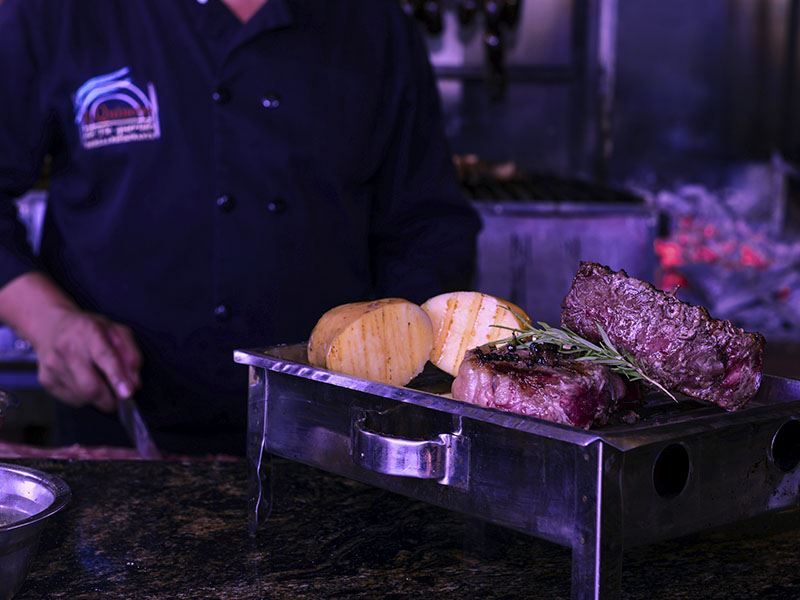 El Quincho Del Tío Querador - Dinner And Show foto 1