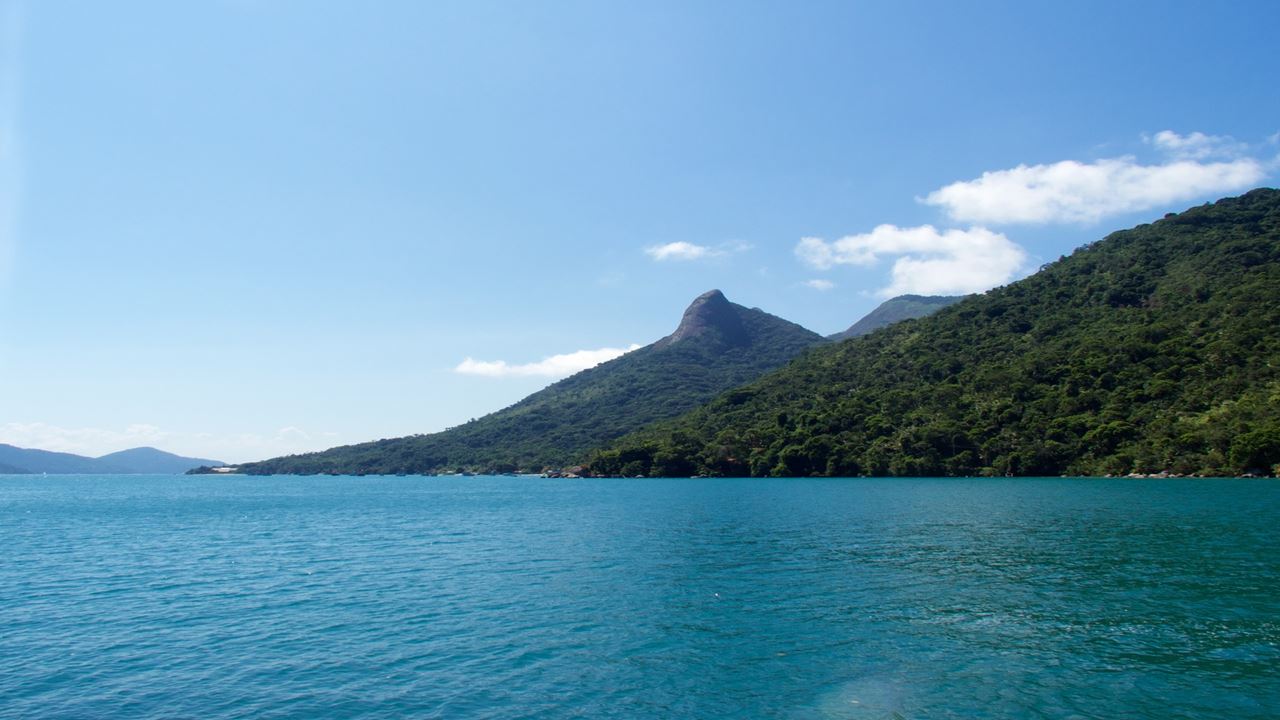 Lancha Rápida A Saco Do Mamangua foto 5