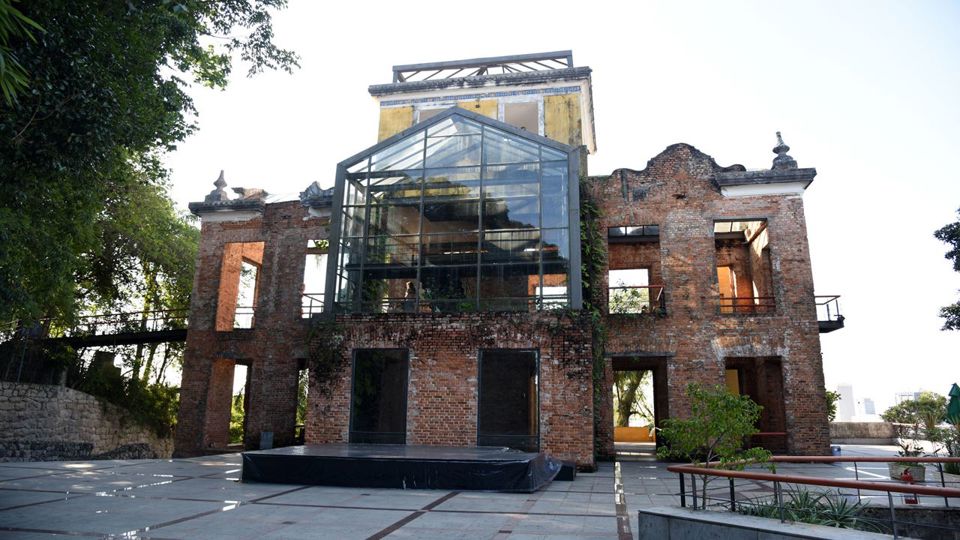 Santa Teresa Tramway, Lapa And Selaron Stairs foto 8