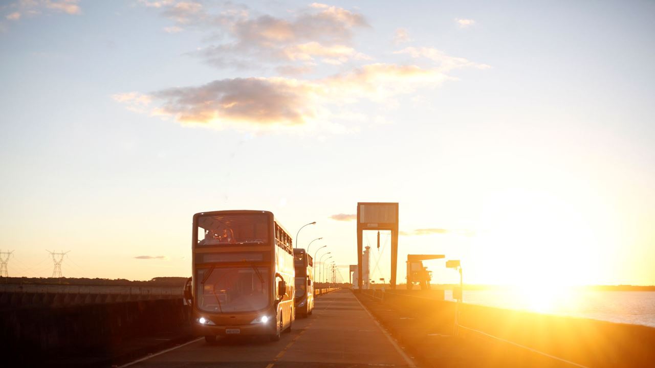 Tour Panorámico Hidroeléctrico De Itaipú foto 5