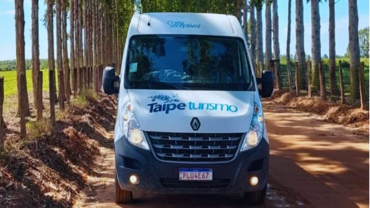 Transfert De L`aéroport De Porto Seguro Vers Les Hôtels D`arraial D`ajuda
