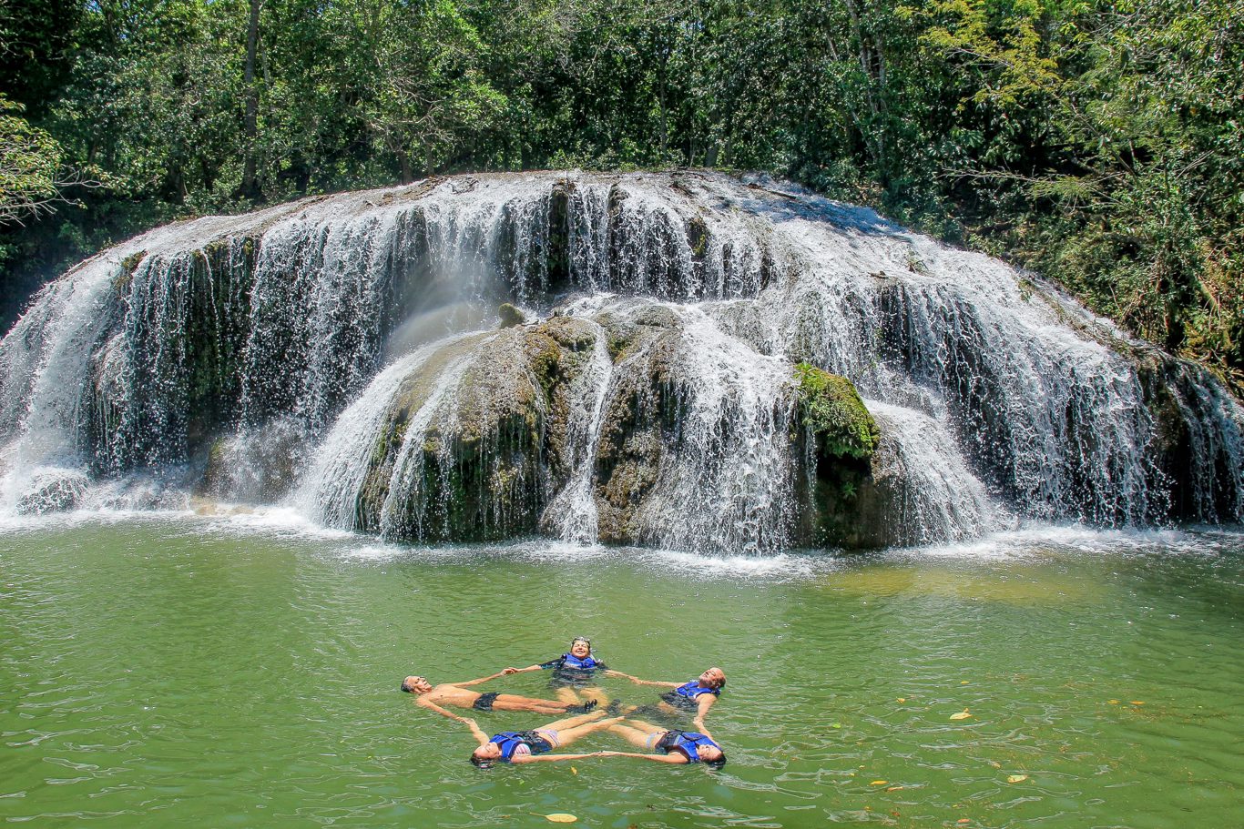 Mimosa House - Waterfalls In Bonito